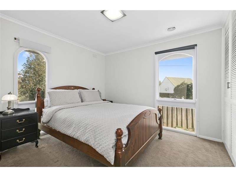 18 Clivedon Court, Leopold VIC 3224