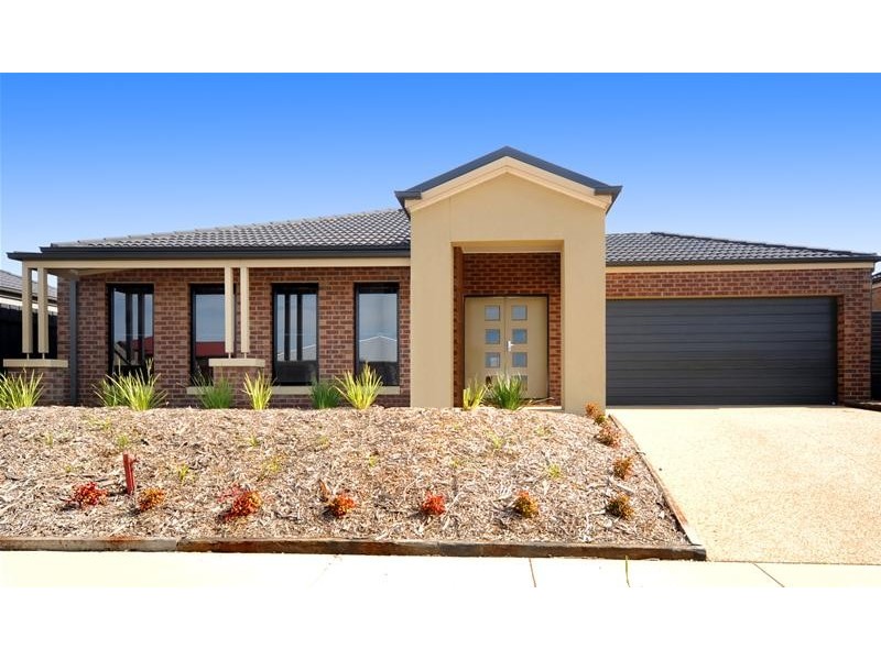 32 Pollard Drive, Leopold VIC 3224