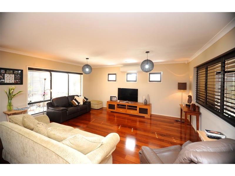 32 Pollard Drive, Leopold VIC 3224