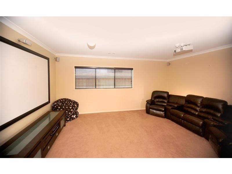 32 Pollard Drive, Leopold VIC 3224