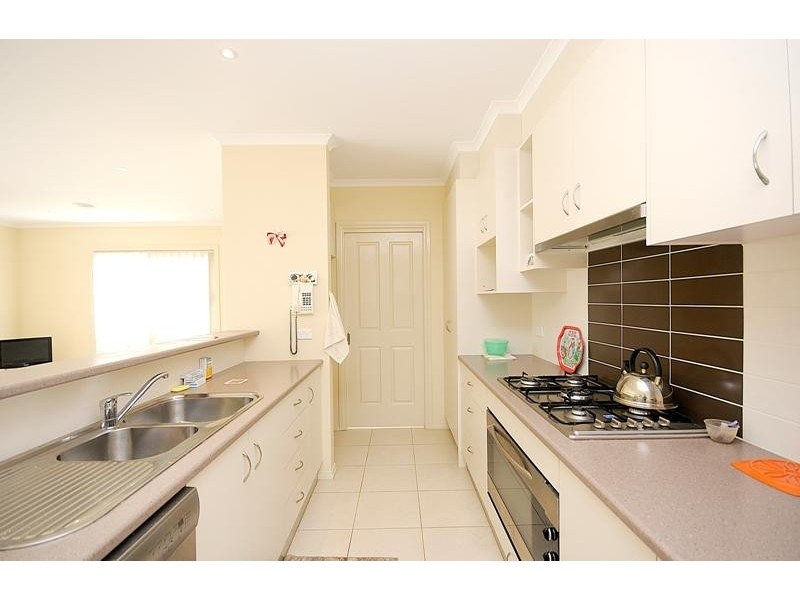 1/6 Christies Road, Leopold VIC 3224