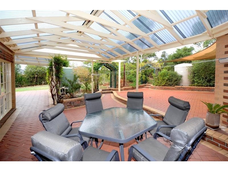 5 Wellam Court, Leopold VIC 3224