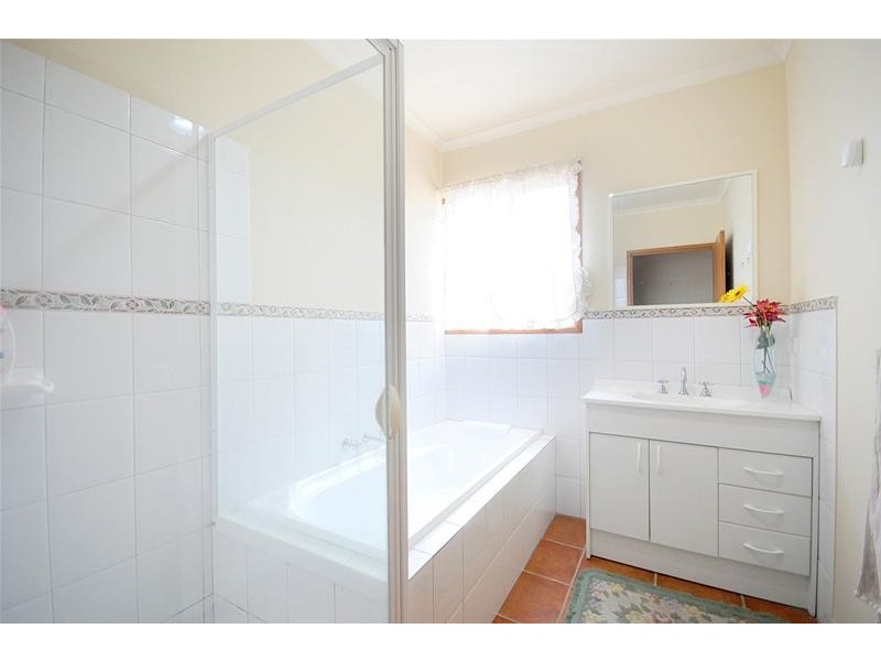 1/65 Ash Road, Leopold VIC 3224