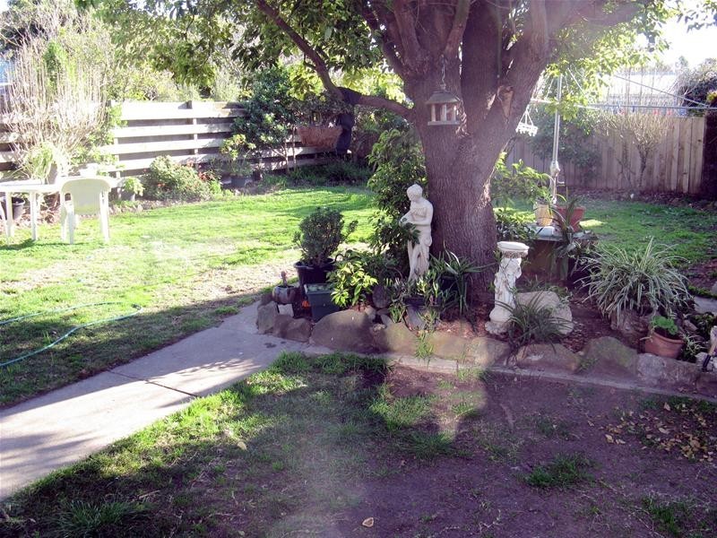 5 Dorothy Street, Leopold VIC 3224