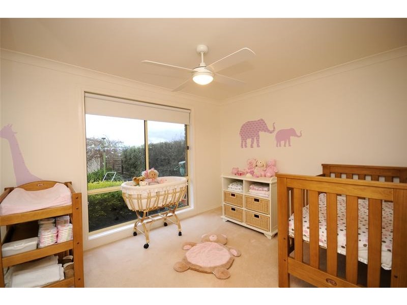 39 Balmoral Gardens, Leopold VIC 3224