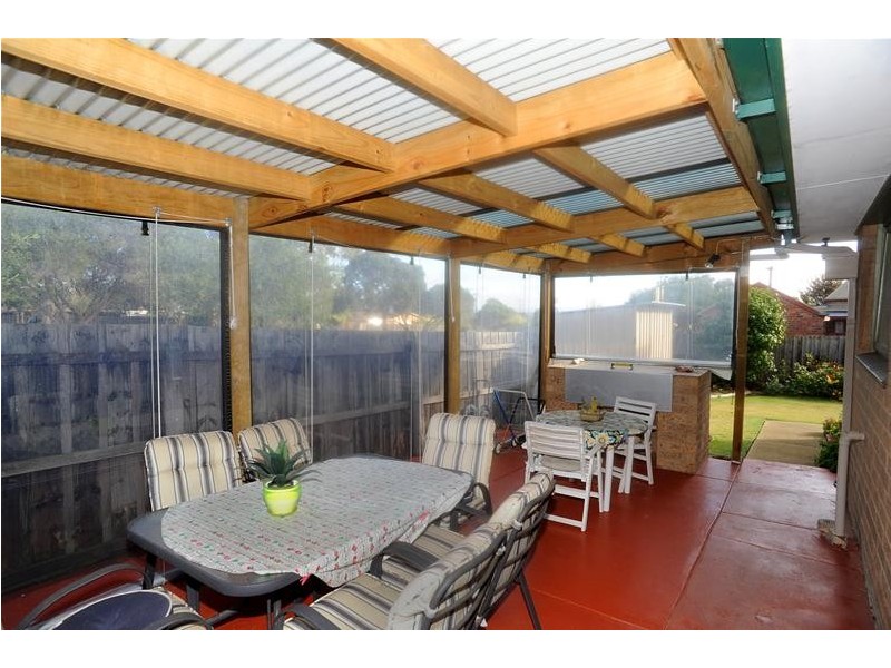 10 Heatherlea Court, Leopold VIC 3224