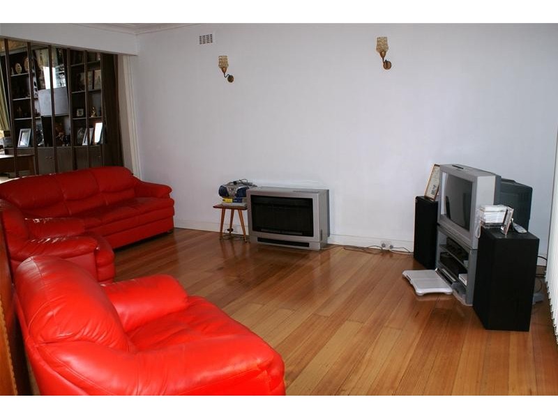 7 Ferry Grove, Newcomb VIC 3219