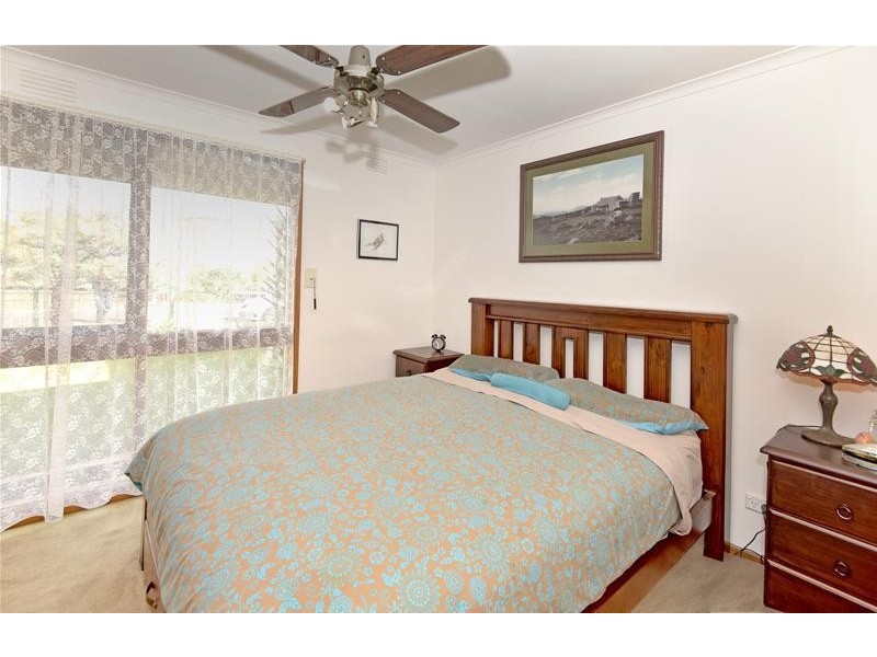 1/13 Carmichael Court, Leopold VIC 3224