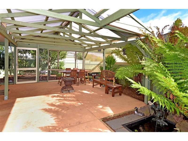 1/13 Carmichael Court, Leopold VIC 3224