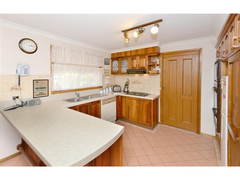 13 Heatherlea Court, Leopold VIC 3224