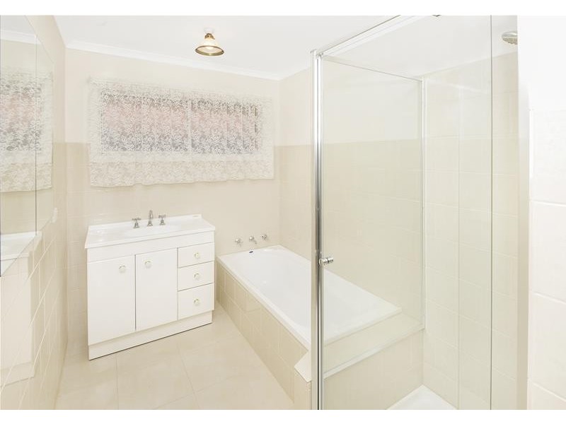 22 Talpa Crescent, Corio VIC 3214