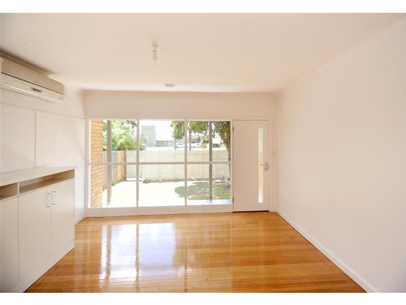 1/526 Ryrie Street, East Geelong VIC 3219