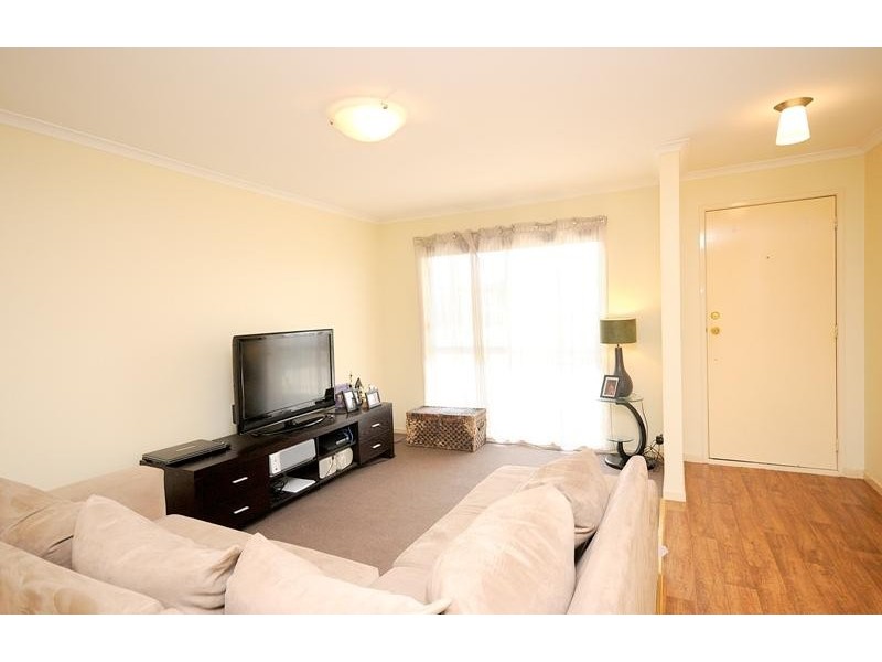 2/7 Dendle Street, Leopold VIC 3224