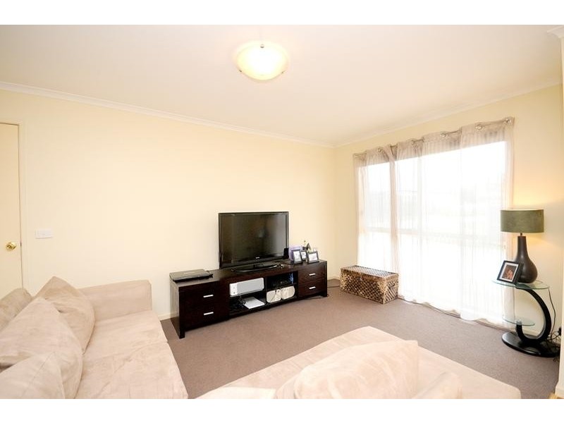 2/7 Dendle Street, Leopold VIC 3224