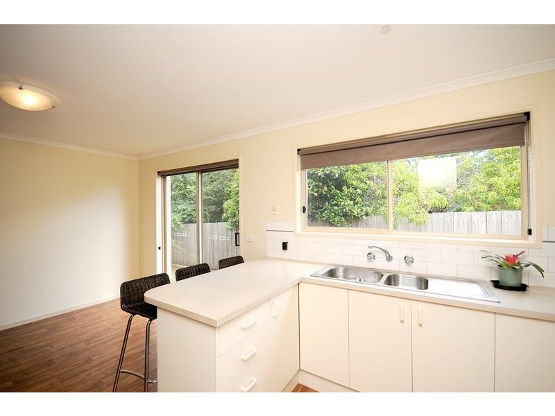 2/7 Dendle Street, Leopold VIC 3224