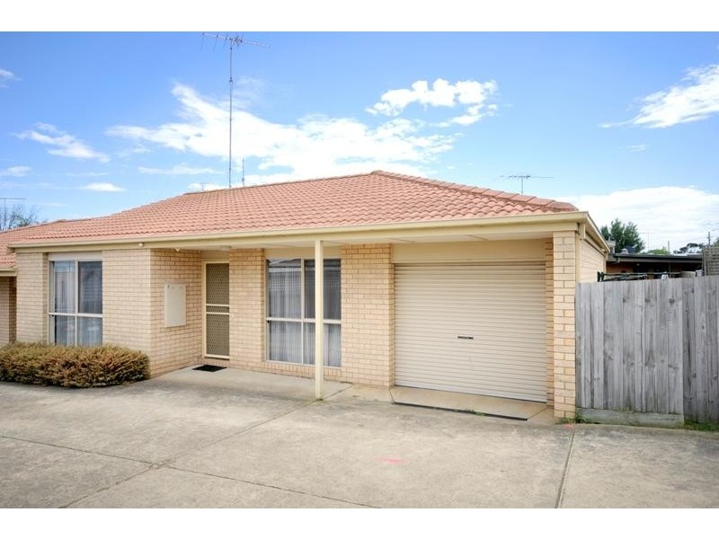 2/7 Dendle Street, Leopold VIC 3224