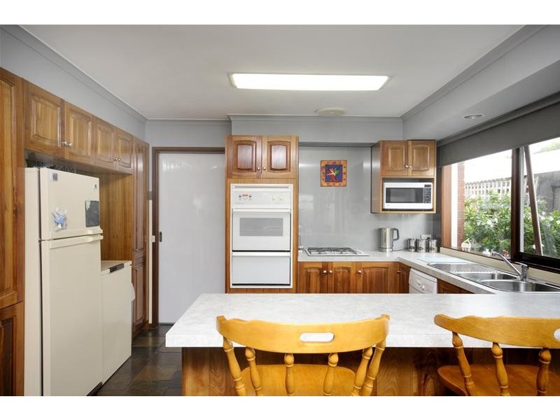 30 Heytesbury Drive, Leopold VIC 3224