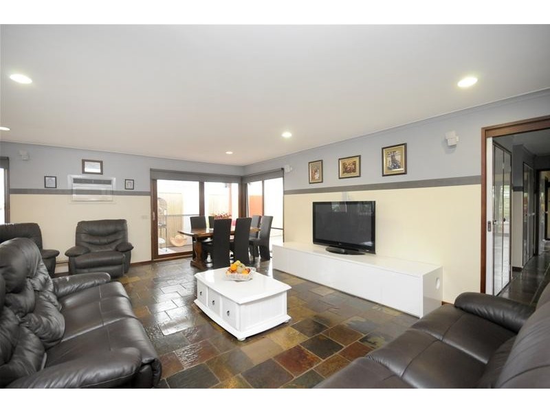 30 Heytesbury Drive, Leopold VIC 3224