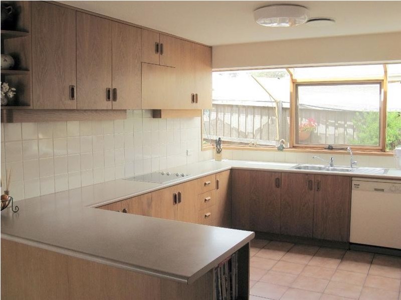 3 Bisinella Court, Leopold VIC 3224