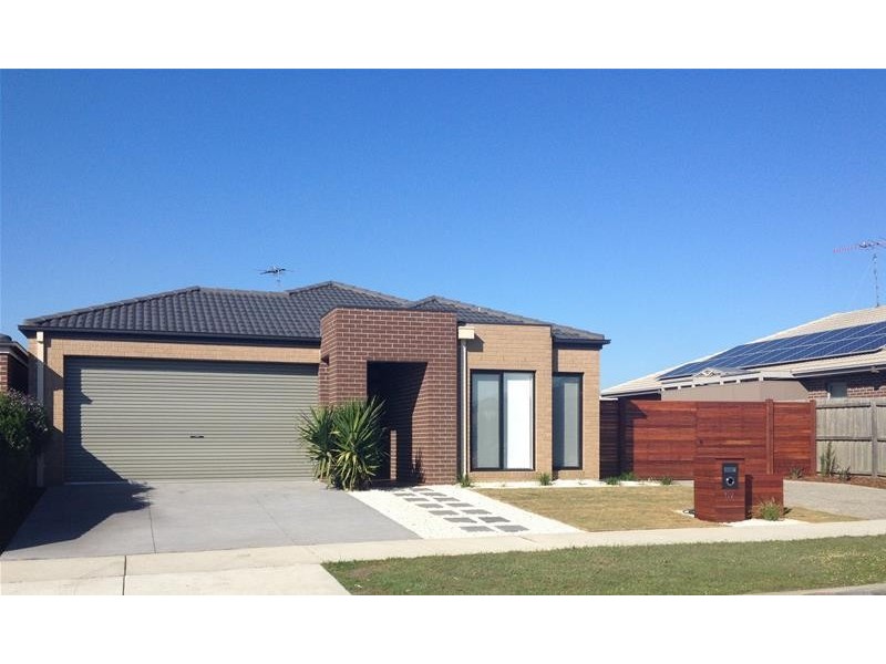 67 Hoddle Drive, Leopold VIC 3224