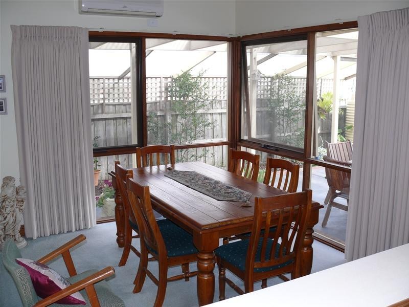 11 Dendle Street, Leopold VIC 3224