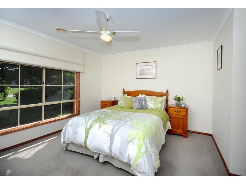 16 Maddison Court, Leopold VIC 3224