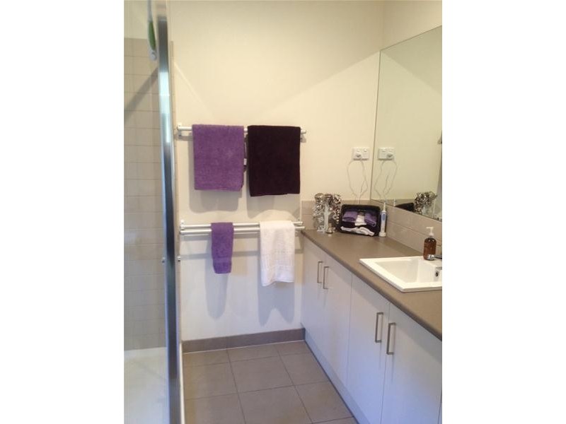 2/6 Moonaree  Road, Leopold VIC 3224