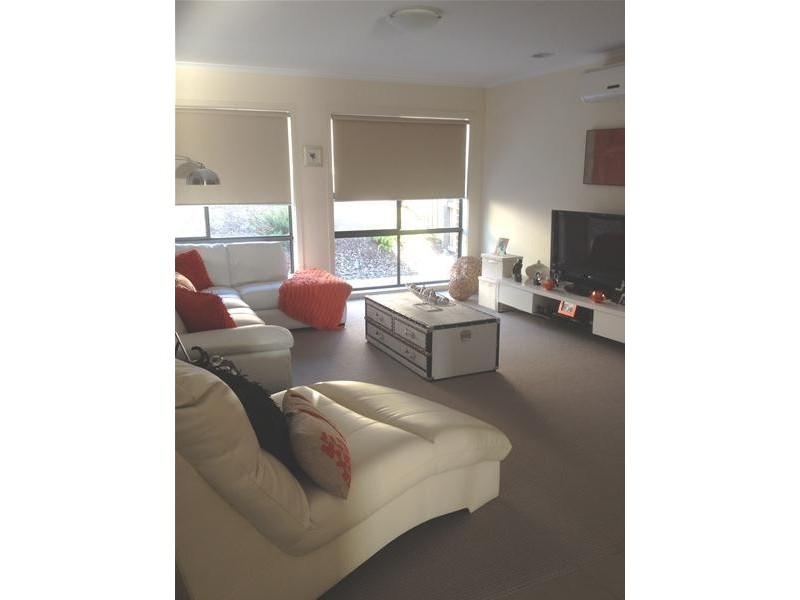 2/6 Moonaree  Road, Leopold VIC 3224