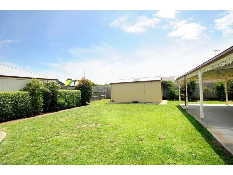 14 Canowindra Way, Leopold VIC 3224