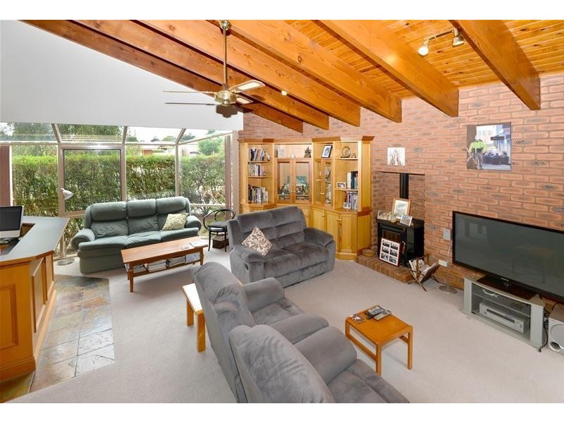 16 Bowman Place, Leopold VIC 3224