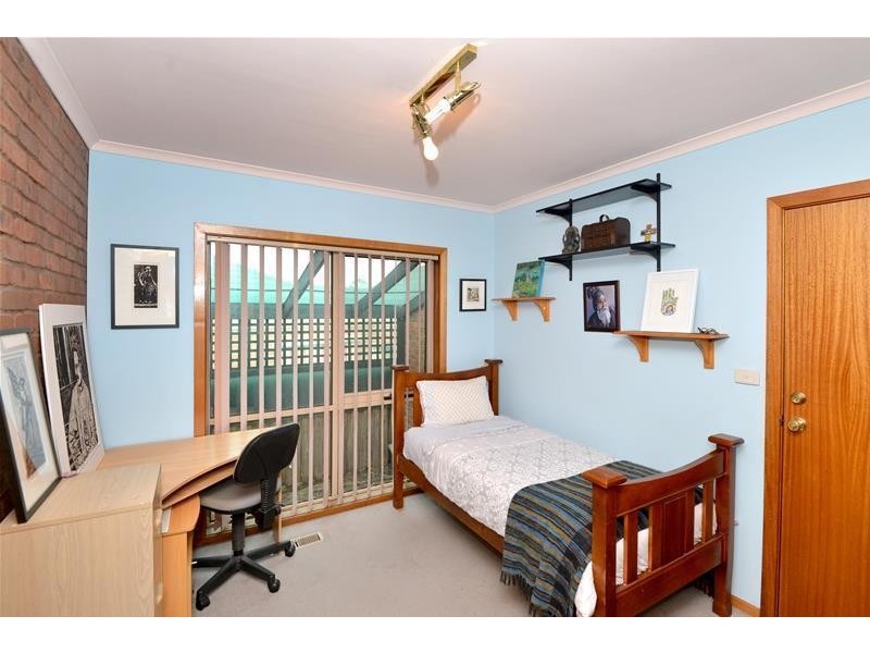 16 Bowman Place, Leopold VIC 3224