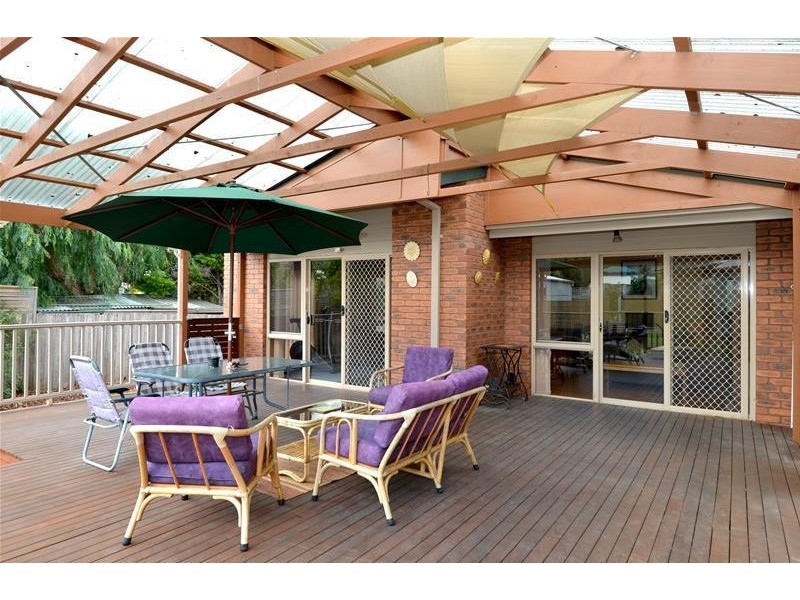 16 Bowman Place, Leopold VIC 3224