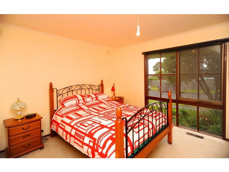 16 Nathan Court, Leopold VIC 3224