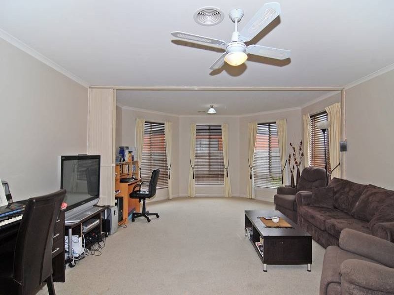 9 Stevens Court, Leopold VIC 3224