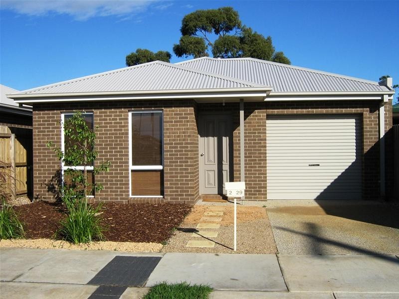2 29 Christies Road, Leopold VIC 3224