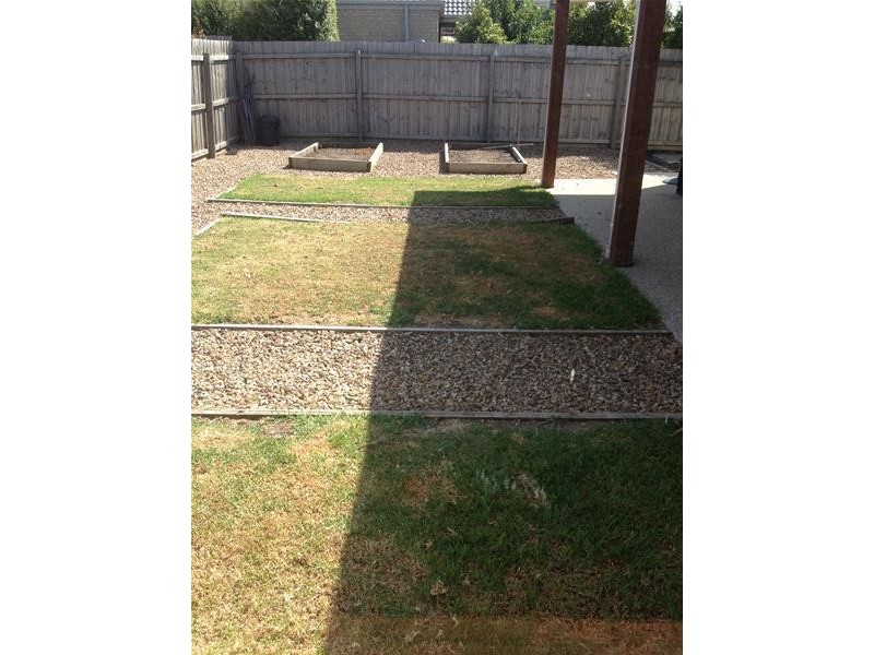 17 Morrow Crescent, Leopold VIC 3224