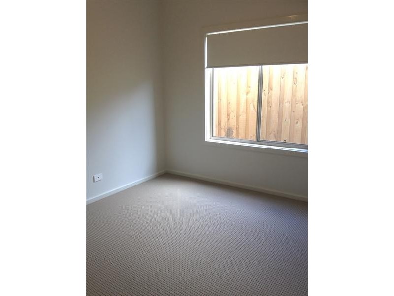 11 Melanic Street, Leopold VIC 3224