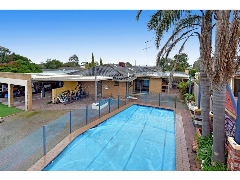 10 Allanvale Avenue, Leopold VIC 3224