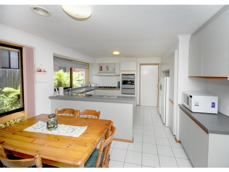 32 Donvale Drive, Leopold VIC 3224