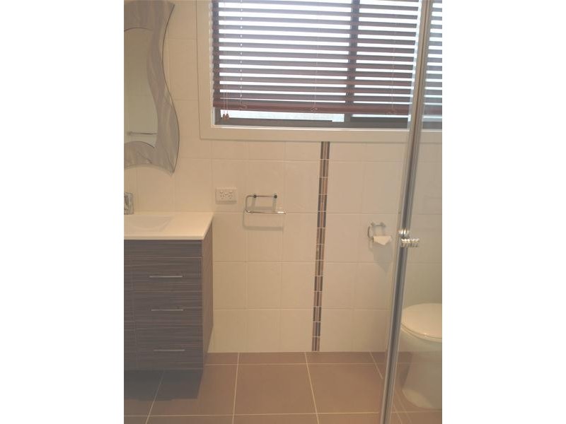 24 Allambie Street, Leopold VIC 3224