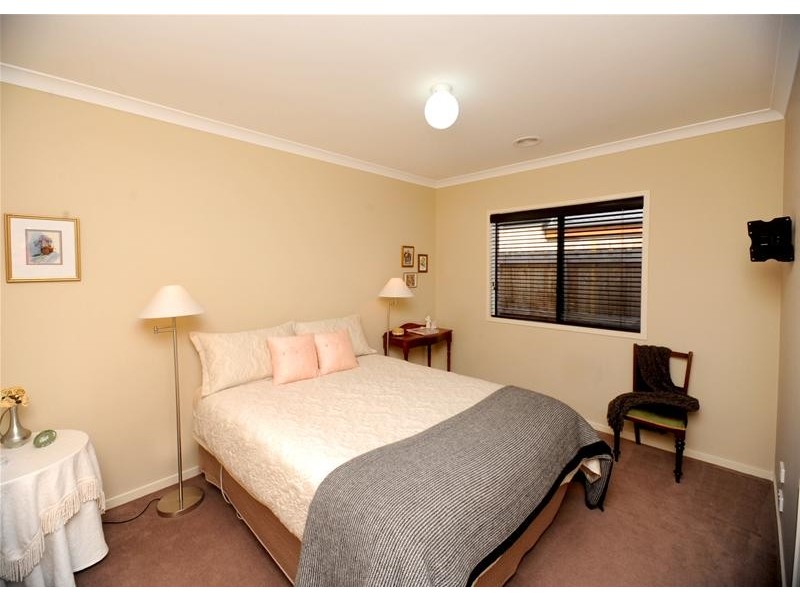 32 Pollard Drive, Leopold VIC 3224