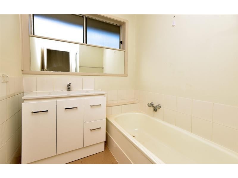 6A Loris Close, Grovedale VIC 3216