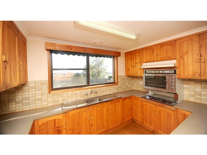 41 Allambie Street, Leopold VIC 3224