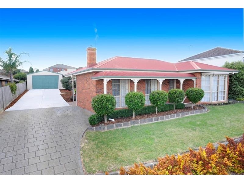 21 Highland Way, Leopold VIC 3224