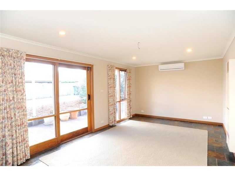 21 Highland Way, Leopold VIC 3224