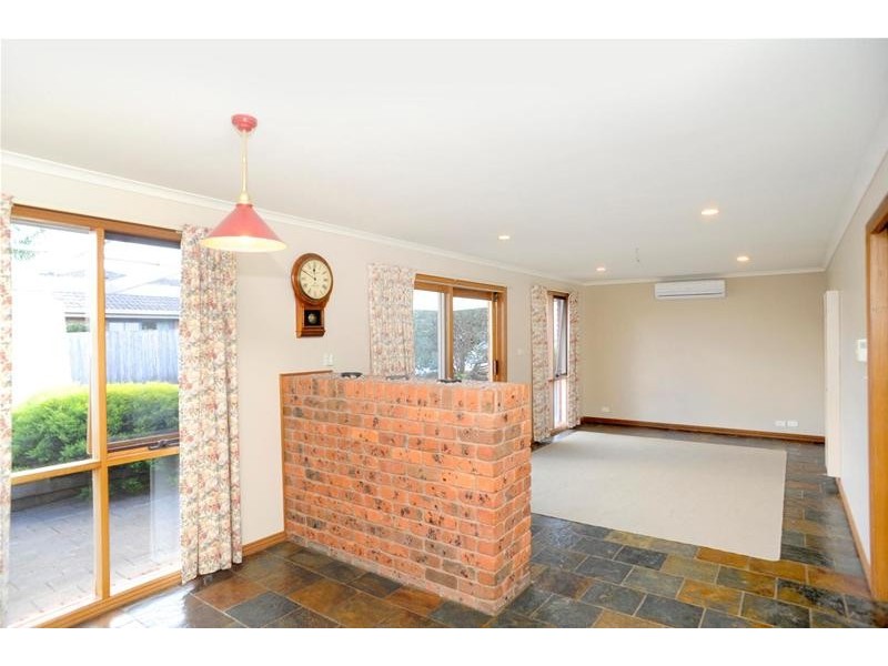 21 Highland Way, Leopold VIC 3224