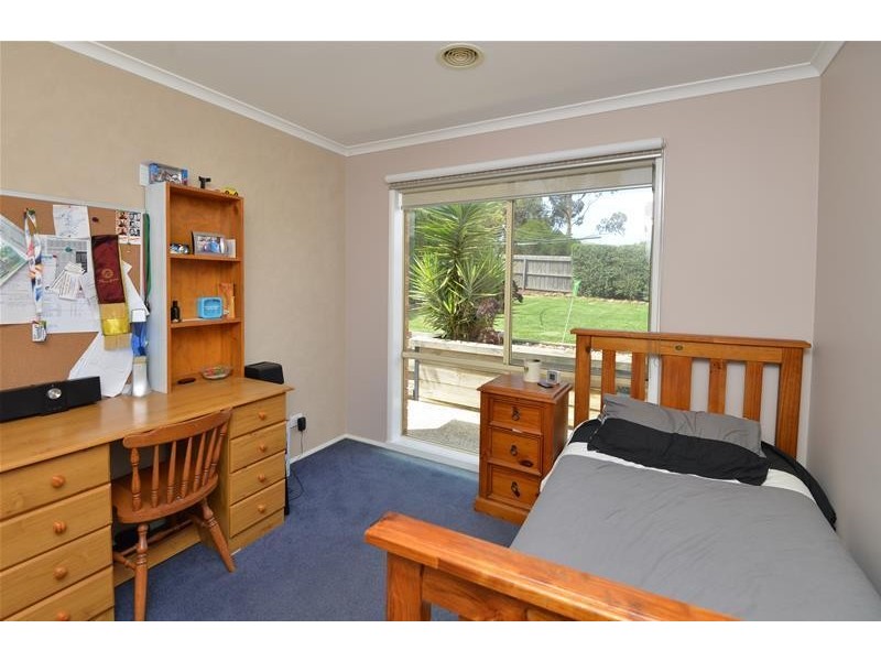 48 Cypress Crescent, Leopold VIC 3224
