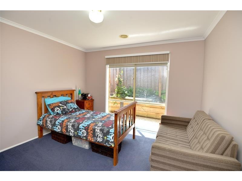 48 Cypress Crescent, Leopold VIC 3224