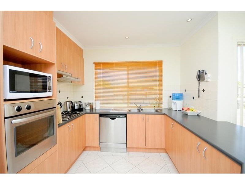 19-21 Washington Gardens, Leopold VIC 3224