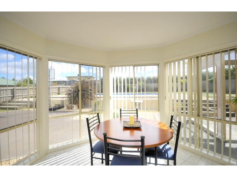 19-21 Washington Gardens, Leopold VIC 3224